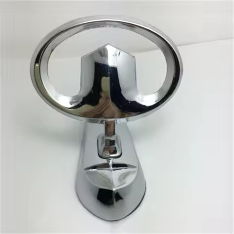 Front Metal Standard Eagle Standing Car Sticker For Great Wall Hover H1 H5 H6 H8 H9 M2 M4 C30 C50