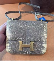 99新 單包💓Hermes Mini Constance 19 原色蜥蜴皮單肩包，原色蜥蜴皮配金色H扣