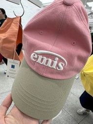 韓國 Emis 帽款