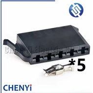 5 Pin Automotive connector wire harness Plug Plastic components 1H0953637 1H0 953 637