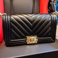 Boy Chanel 25 黑金荔枝牛