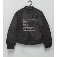 UNIQLO Preloved bomber jacket unisex pit 19 labuh 22 army green