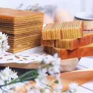 [PRE-ORDER] - Kueh Lapis Legit (Thousand Layers Cake), 16 x 6 x 6 cm, 700 g