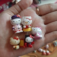 Hello Kitty figure black clothes, Hello Kitty painting etc.
