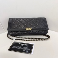 CHANEL✨經典翻蓋荔枝紋鏈條包BOY WOC 黑金 20開