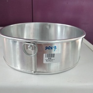 20x7 round baking pan