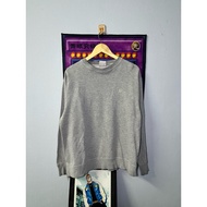 Discus sweater (Brand Name)