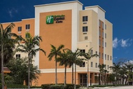 住宿 Holiday Inn Express &amp; Suites Fort Lauderdale Airport South, an IHG Hotel