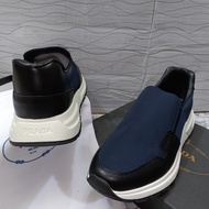 Sepatu Prada Original Pria Branded Sneaker Kanvas Cowok Slip On