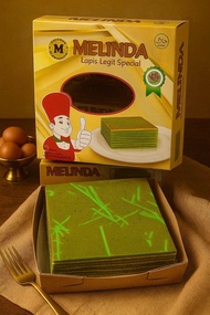lapis legit VAKUM special butter pandan melinda 17x17cm 700 gram fresh from oven