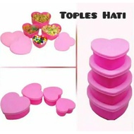 LOVE jar contains 4 LOVE LUNCH BOXES CONTAINS 4 LUNCH BOXES