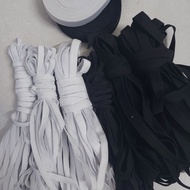 Soft knitted elastic, white and black, size 3mm to 3.2cm (10 meter cord)