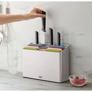 Set of 4 cutting boards with 4 Joseph knives