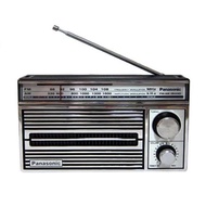PANASONIC RF 5270 PORTABLE RADIO AM FM PORTABLE SMALL VINTAGE OLD SCHOOL CHEAP SPEAKER MEMORIAL