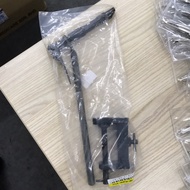 Vise utk ikat assist hook