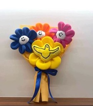 🎓現貨💢 韓國  What it isNt 韓國潮牌 와릿이즌  💫💫  限量版花束❤️  畢業花束 可加購🎓畢業帽仔 永不凋零花束  🎓 畢業 小飛人 小天使  와릿이즌 What it isNt 