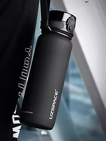 Hot Sale 500/1000ML Sports Water Bottle Shaker Outdoor Travel Portable Leakproof Drinkware Tritan Pl