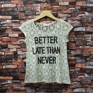 WOMEN'S T-SHIRT HYPHEN WORLD GALLERY