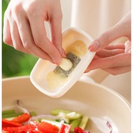 Onion, ginger, turmeric, wasabi grater, plate with spice grater in the middle viral onion grater/