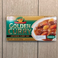 GOLDEN CURRY Japanese Curry Mix 220gr S&B