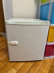 單門迷你冰箱 mini freezer （50L)