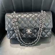 Chanel Classic Flap Medium 25cm