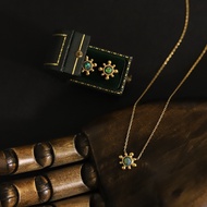 Medieval Light Luxury Small Sunflower Imitation Opal Stone Colorful Opal Necklace Titanium Steel Jew