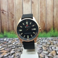 Jam Tangan Pria Tali Kanvas Water Resist SwissArmy HC-1020M Gold Hitam