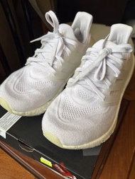 Adidas Ultraboost Light US6