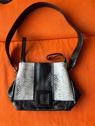 Rouge & Lounge Croco Bag