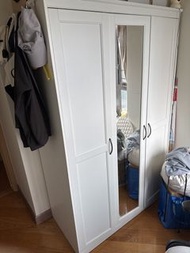 IKEA SONGESAND 白色三門衣櫃 120x60x191厘米