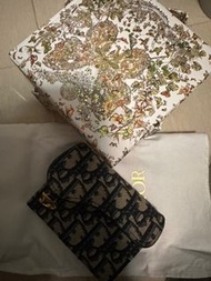 Dior 卡片套