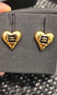 【23K】Chanel Earrings黑金心心