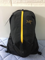 Arcteryx Backpack 全新正品Arc’Teryx backpack Arc’Teryx BAG Arc’Teryx 書包 Arc’Teryx袋Arc’Teryx書包 Arc’Teryx  waist bag ARCTERYX BAG ARCTERYX 袋ARCTERYX 斜孭袋ARCTERYX backpack Arc’Teryx mantis 26 backpack 不死鳥袋 不死鳥背囊 不死鳥 arcteryx arro 22 arcteryx arro 16