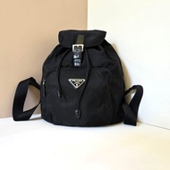 絕版古董品 Prada黑色銀標尼龍雙肩包 後背包 背囊 中古包 二手包