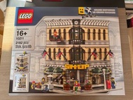 LEGO 10211 Grand Emporium 16+