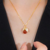 ประณีต Natural Red Agate Full Diamond Platinum Leaf จี้สร้อยคอสำหรับผู้หญิง