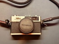 Olympus 35 DC Camera with Lens