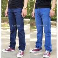 O1 Seluar Jeans Lelaki Straight Cut Premium Denim Jeans Pants Button (28-40) & Zip (42-48)