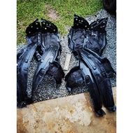 NISSAN ELGRAND E52 FRONT FENDER LINER