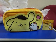 日本正版 sanrio pom purin 布丁狗 布甸狗 化妝袋 筆袋 口罩袋