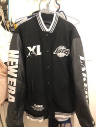 New Era X X-Large X Laker 捧球外套