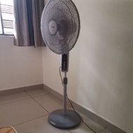 Used Khind stand fan- Kipas lama
