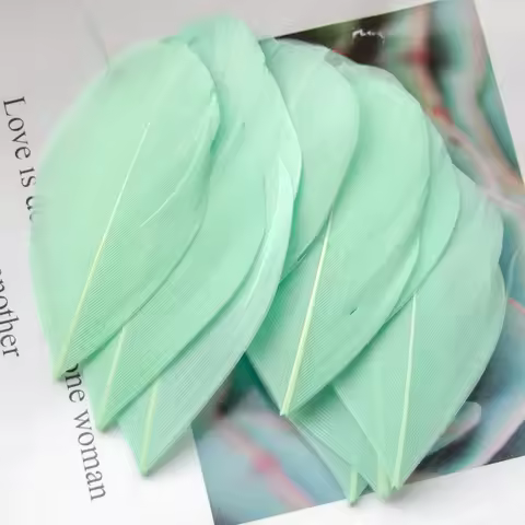 Wholesale Nature Goose Feathers for Jewelry Making Decoration White Swan Needlework Wedding Handicra