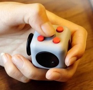 經典玩具 - Fidget cube 減壓減少焦慮煩躁減壓魔方解壓骰子魔方塊玩具