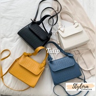 2021 OFFER READYSTOK Bag Fashion Women Sale New Korean PU Leather Viral Beg Bawah RM50 Bag Murah Beg
