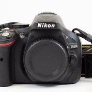 送料無料 Nikon ニコン D5200 24.1MP デジタル 一眼レフ カメラ ボディ 2416 シャッター数2416 二手相機 尼康 數位相機