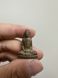 龍婆登 Wat Nong Pho 佛歷 2493 年 自身佛牌