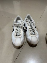 Nike白色阿甘鞋4.5公分