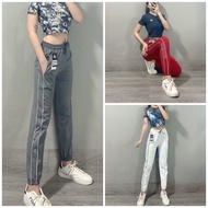Women's sports pants, Women's Gym jogger pants, Yoga pants with white trim Yoga pants women